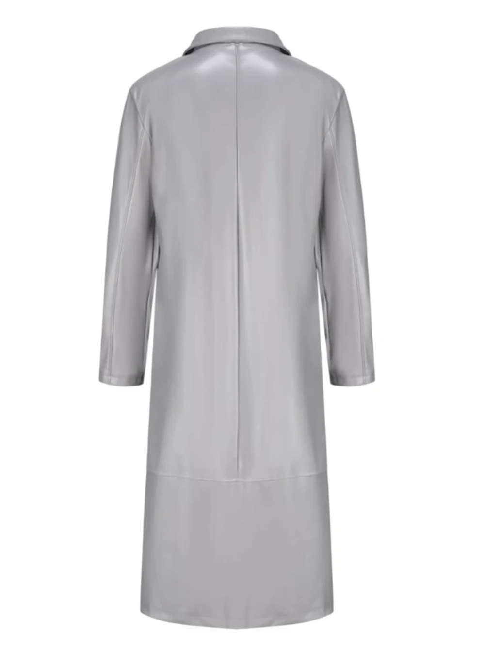 Warm men's camel long coat, versatile and chic, a staple for autumn/winter fashion.