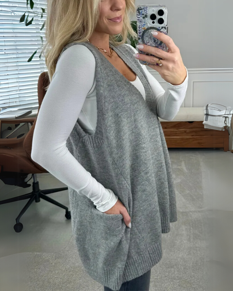Stylish & comfortable women's layering vest, an A-line outerwear piece with pockets for any fall outfit.
