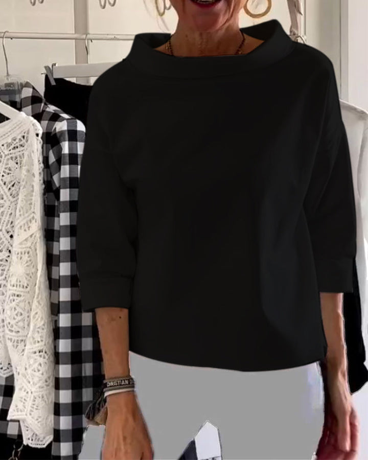 Everyday fashion women's 3/4 sleeve blouse, an elegant collared shirt for versatile office wear.
