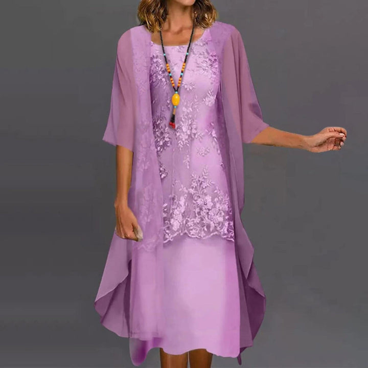 Chic women's elegant knee-length two-piece dress for summer and spring fashion, casual yet refined.