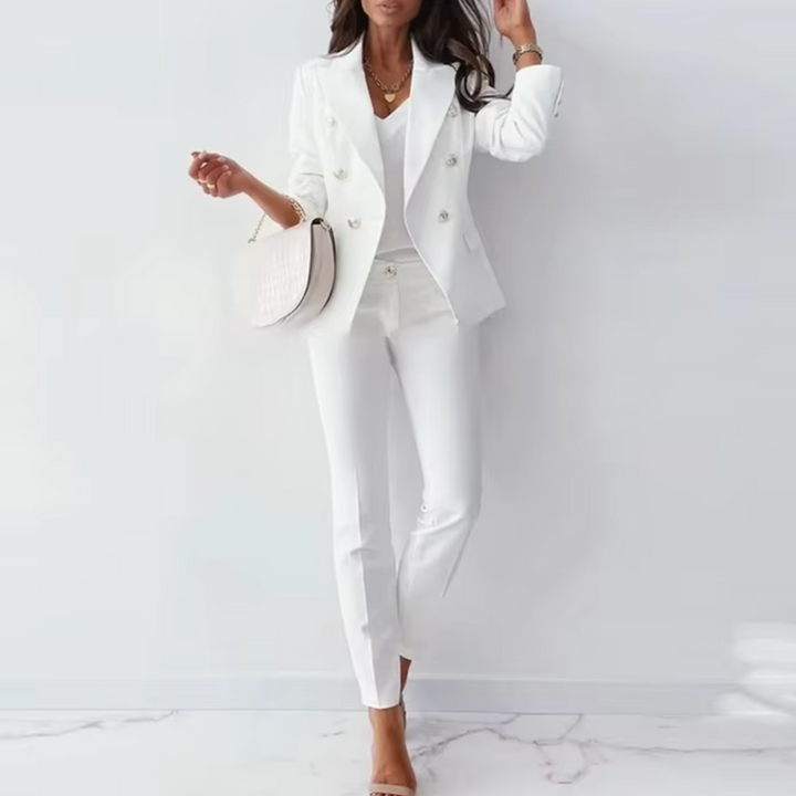 Versatile women's 2-piece suit with a stylish blazer & tailored pants. Perfect for work, office, or formal fashion.