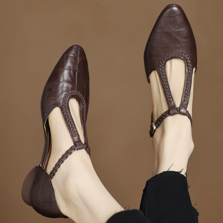 Women's soft brown leather Mary Jane flats, vintage comfort for everyday wear with a low heel.