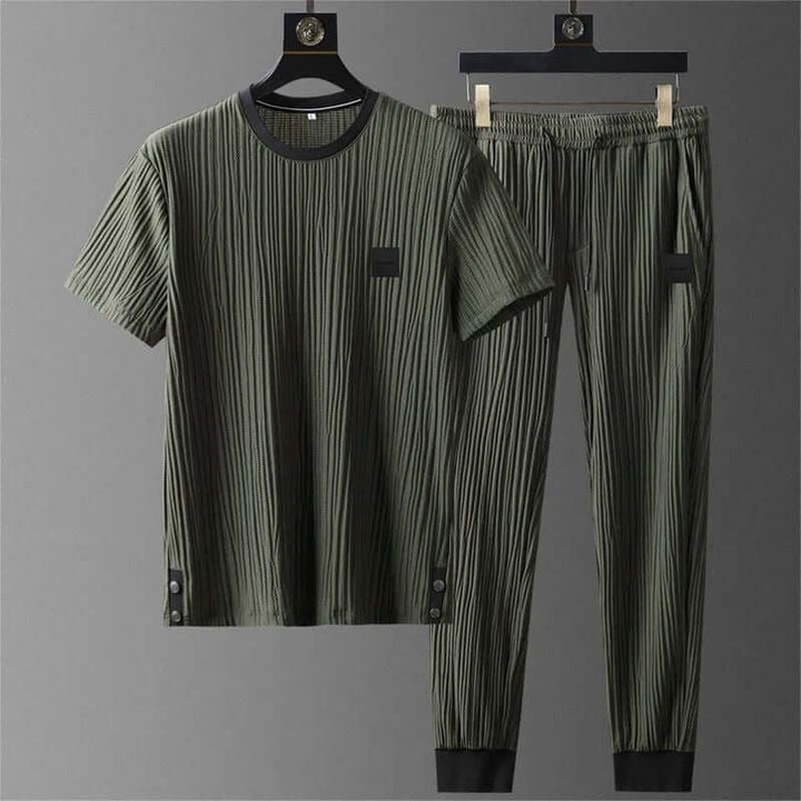 Men's Textured Tracksuit Set - Relaxed Fit