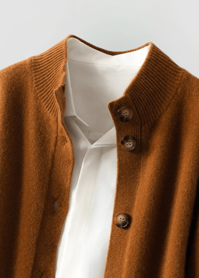 Everyday comfort: women's button-front cardigan, cozy and chic.
