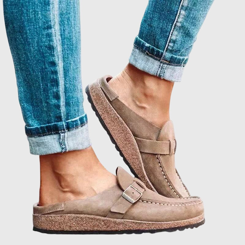 Women's supportive orthopaedic clogs, ergonomic design for arch support & daily comfort. Pain relief footwear.