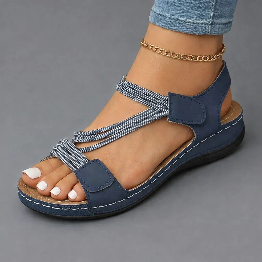 Women's lightweight comfort sandals with adjustable straps for effortless all-day casual summer wear.