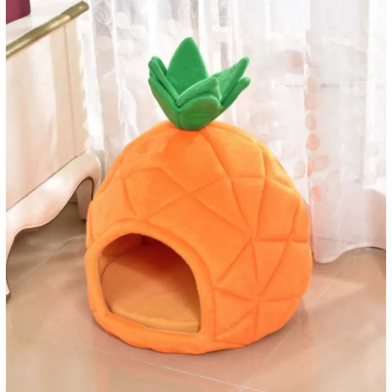 Decorative pineapple pet cave bed, offering a cozy retreat & comfortable sleeping space for cats & small dogs.