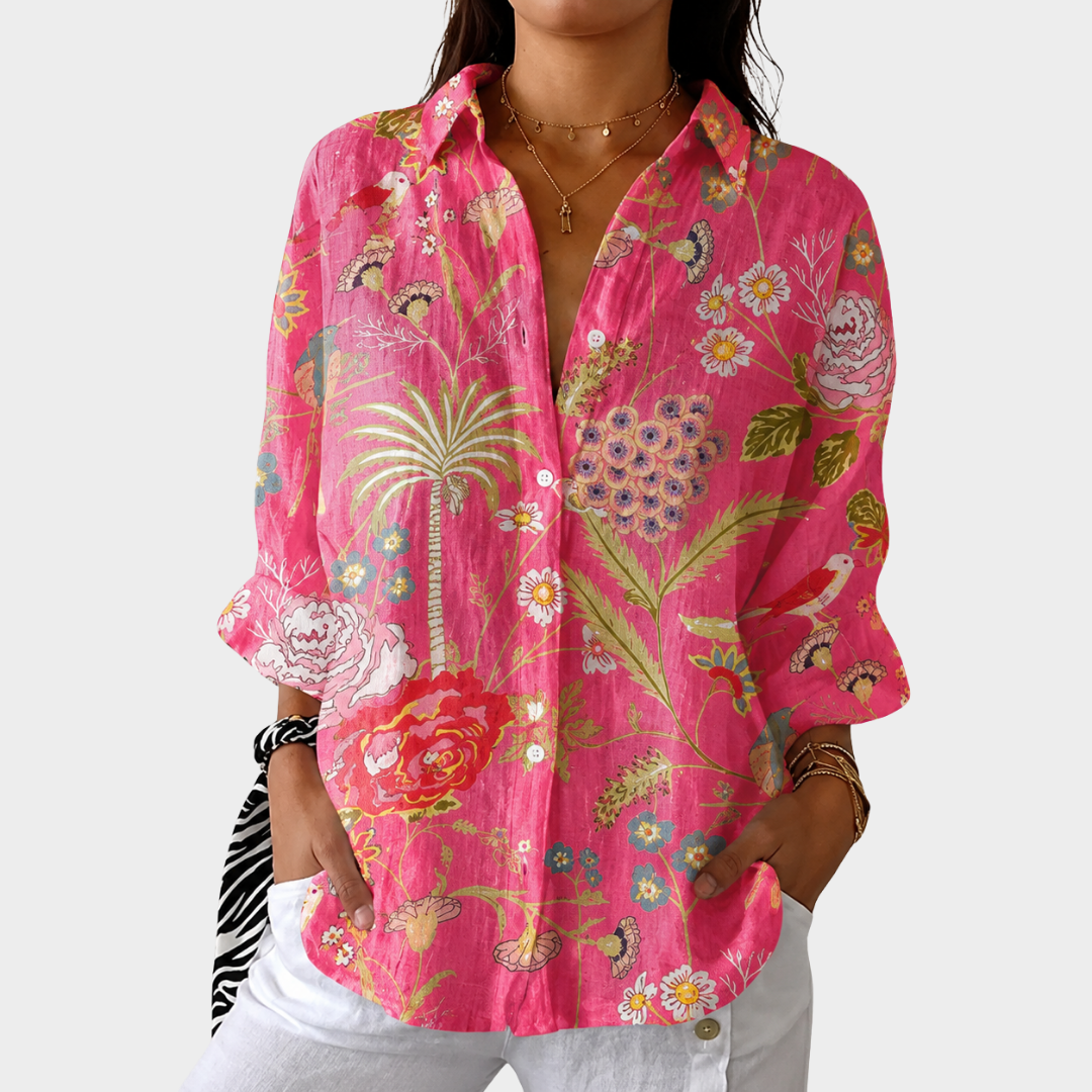 Lightweight women's colorful printed blouse for a feminine, versatile, and casual spring/summer look.
