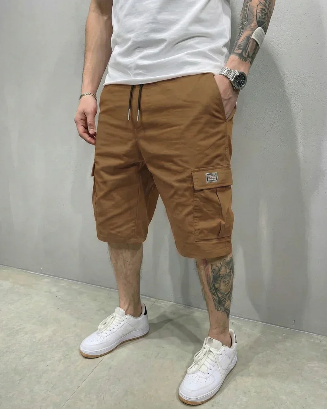 Versatile men's drawstring cargo shorts, ideal for casual and weekend wear, with ample flap pocket storage.
