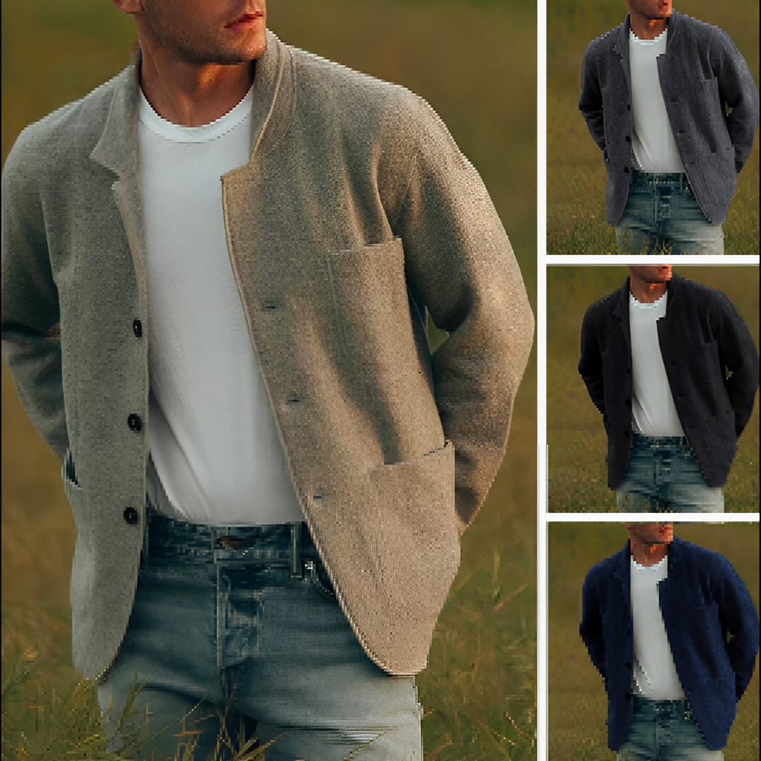 Men's travel-friendly lightweight blazer, practical pockets, ideal for a refined smart casual look.