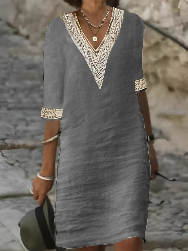 Comfortable, flowy women's casual dress in a timeless design. Easy-care and chic for versatile style.