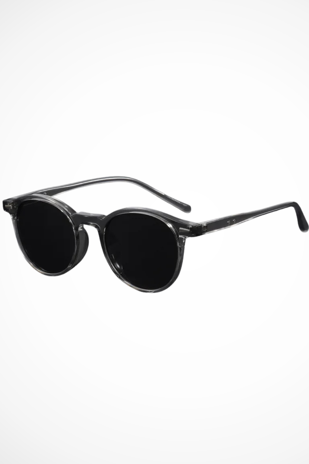 Sleek men's round frame retro sunglasses, ideal for casual wear, providing stylish sun protection.