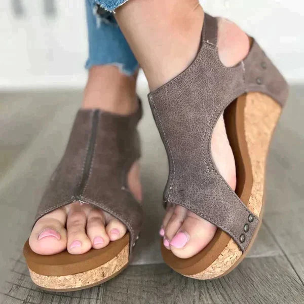 Ladies' orthopedic comfort sandals with ergonomic design, ideal for summer foot support and versatile fashion.
