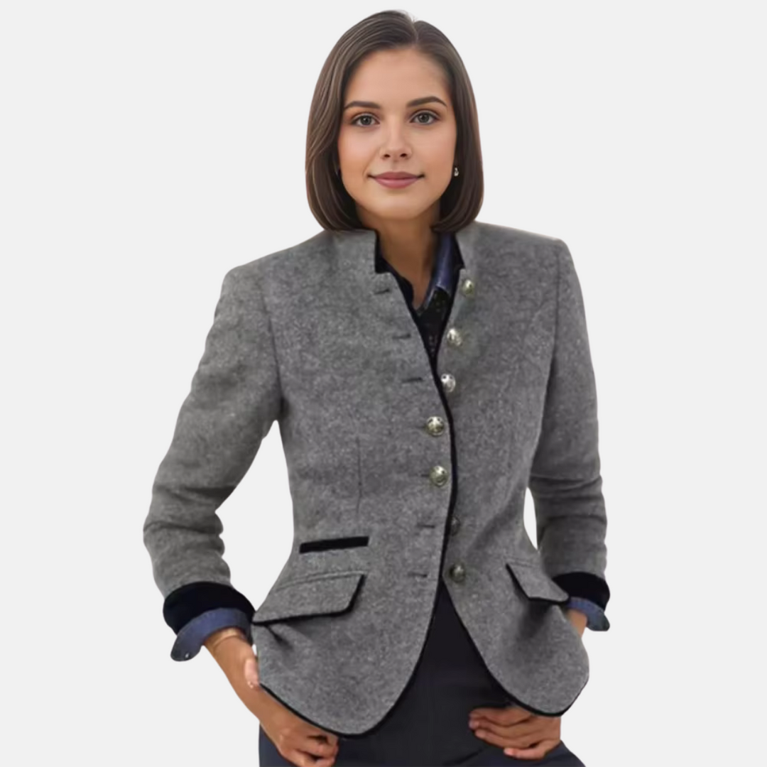 Stylish women's blazer jacket with a refined, elegant fit. Perfect for professional settings or versatile fashion.