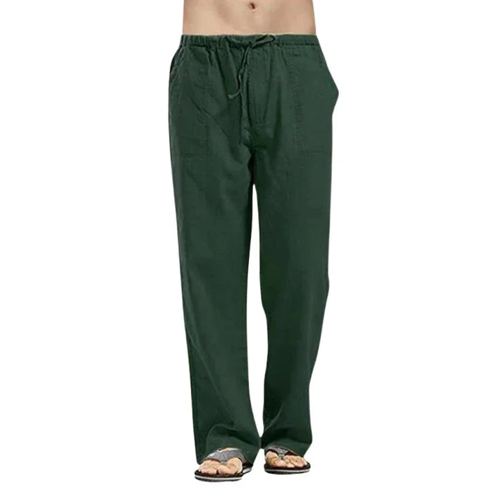 Fashionable men's oversized pants, breathable and relaxed fit for ultimate summer comfort.