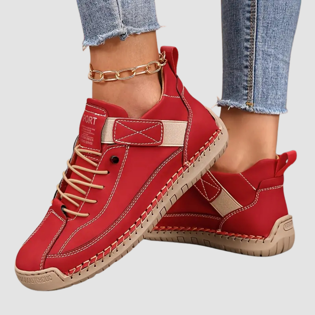 Women's casual trainers with orthopaedic support, ensuring superior comfort and stability.