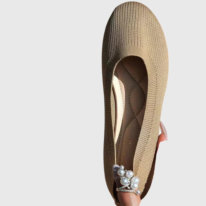 Durable anti-slip women's shoes, breathable mesh for superior all-day comfort.