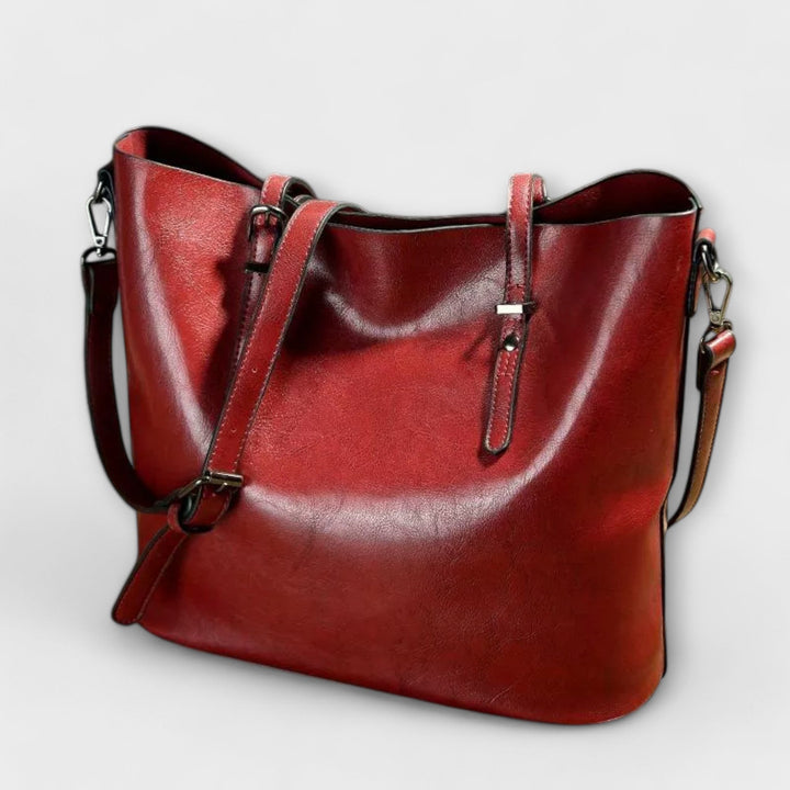 Practical women's vintage tote bag, suitable as a work bag. Elegant classic style & spacious design.