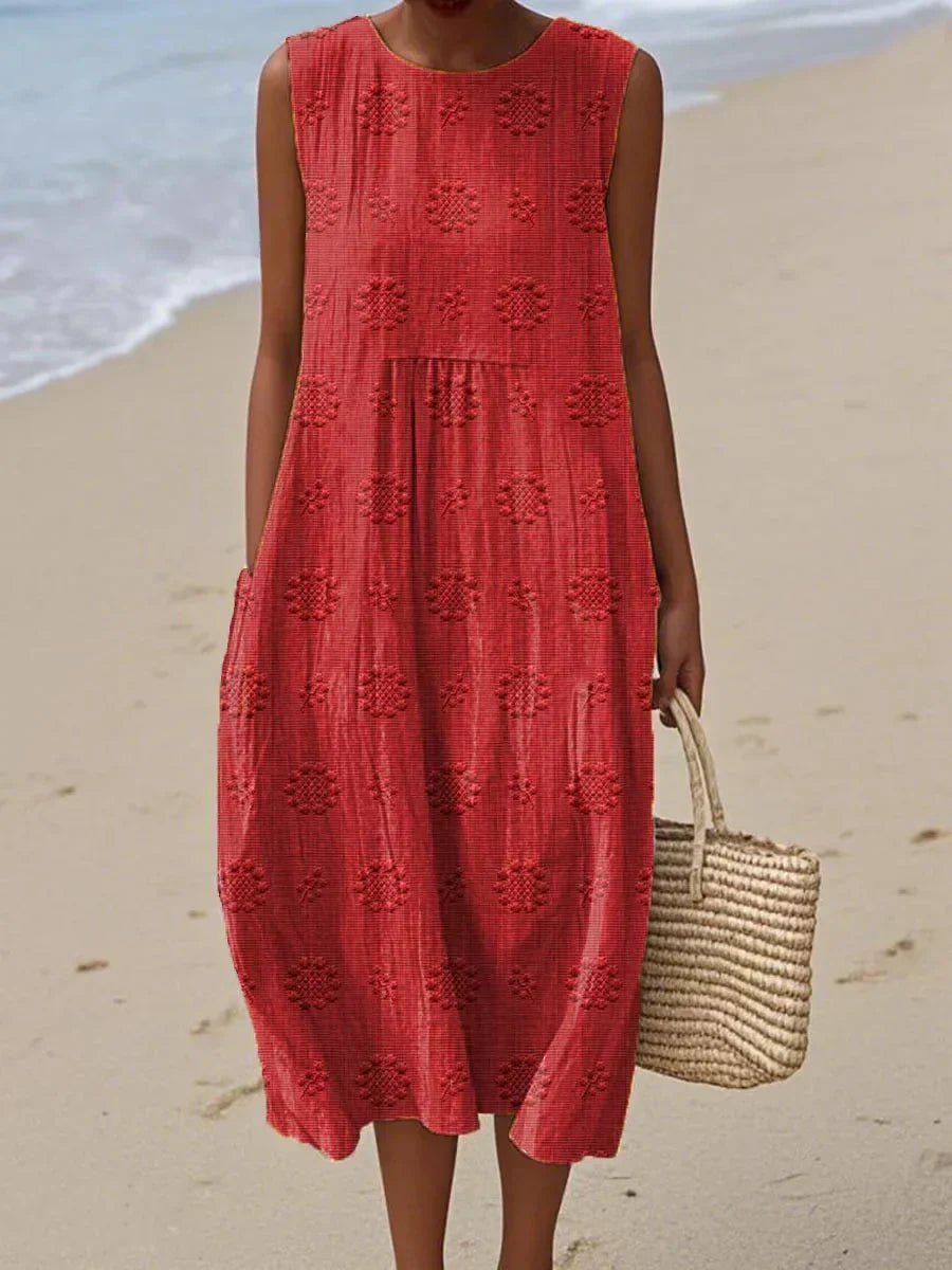 Effortless women's round neck midi dress, sleeveless and flowy for ultimate comfort and versatile everyday style.