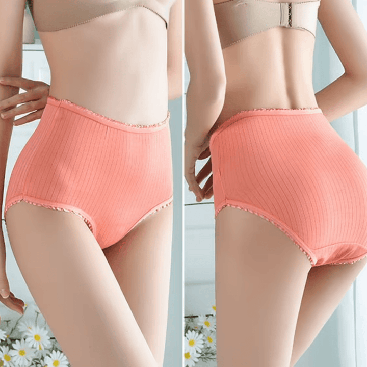 Discreet ribbed design leakproof briefs for women, a protective & comfortable 3-pack.