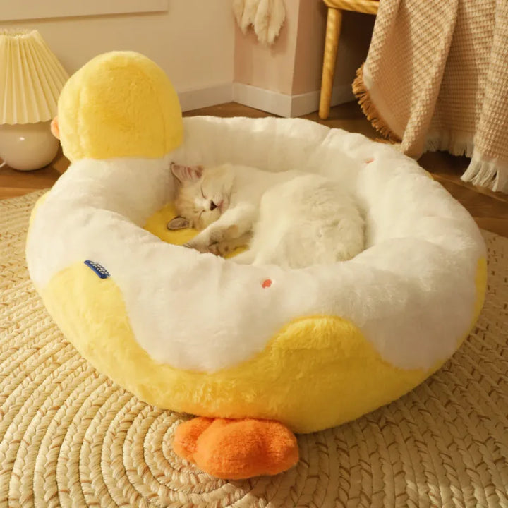 Soft Duck-Shaped Cat Bed: Luxurious plush pet bed, perfect for cat comfort & relaxation. Feline lounge.