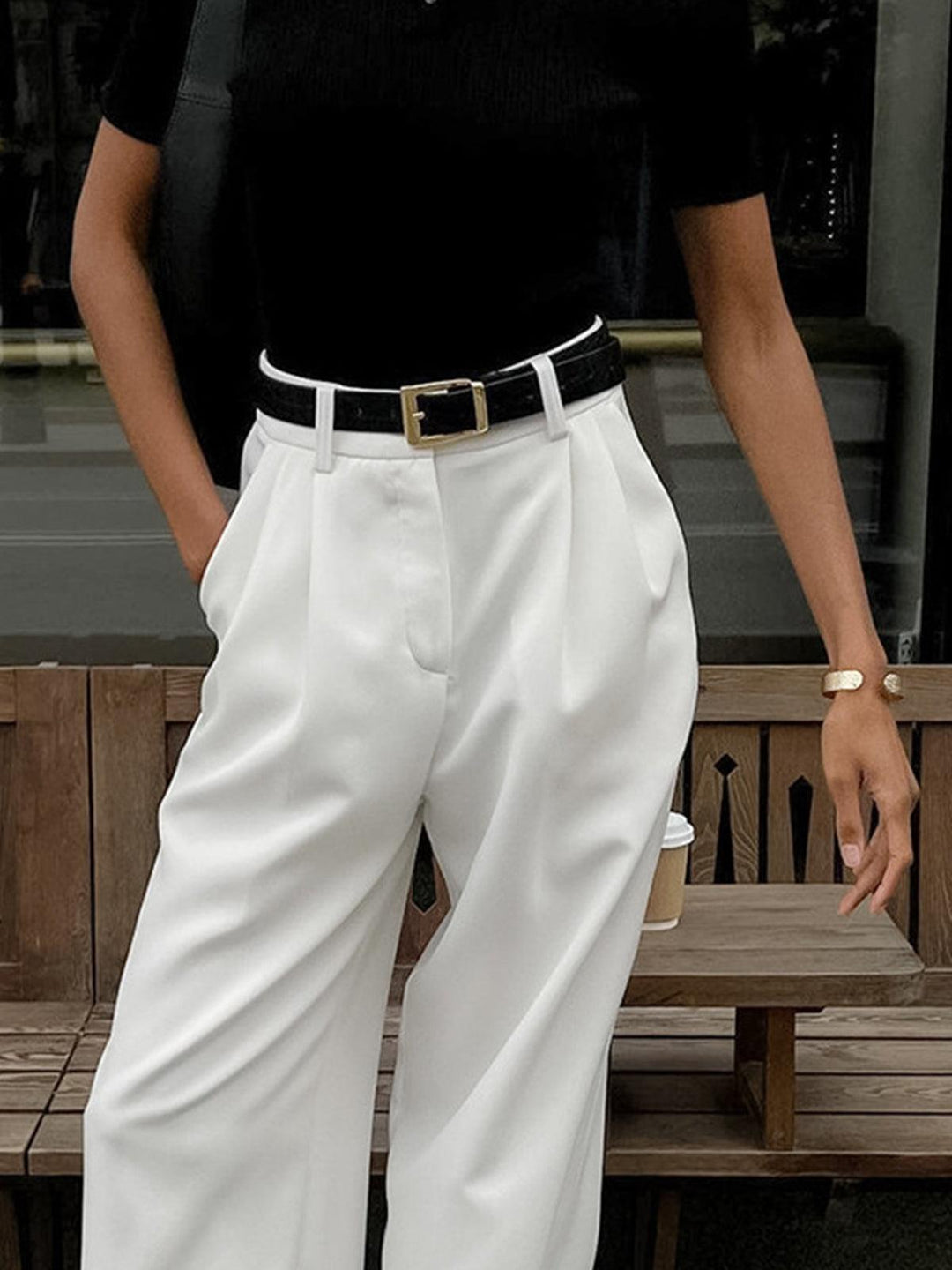 Women's Wide-Leg Pleated Trousers
