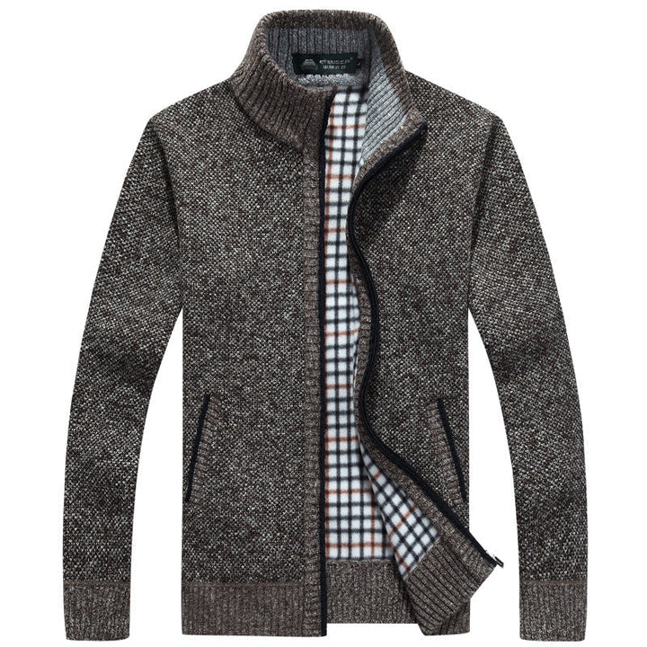 Men's stand collar full-zip jacket in a cozy fabric, perfect for casual winter fashion.