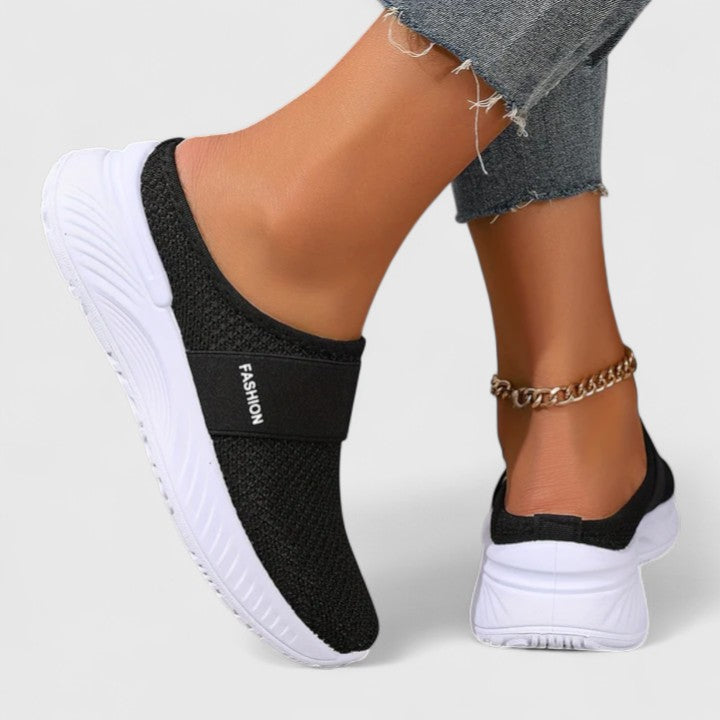 Modern women's comfort sneakers, orthopaedic & stylish for daily wear.
