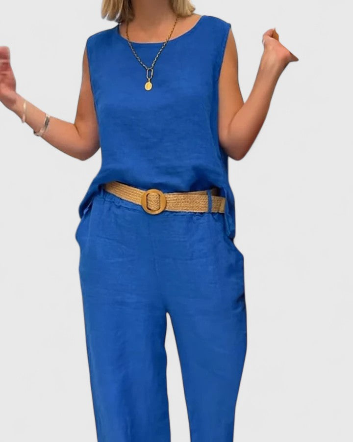 Sophisticated women's two-piece outfit: sleeveless top & wide-leg trousers, ideal for elegant fashion.