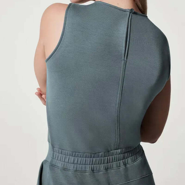Women's Sleeveless Round Neck Jumpsuit