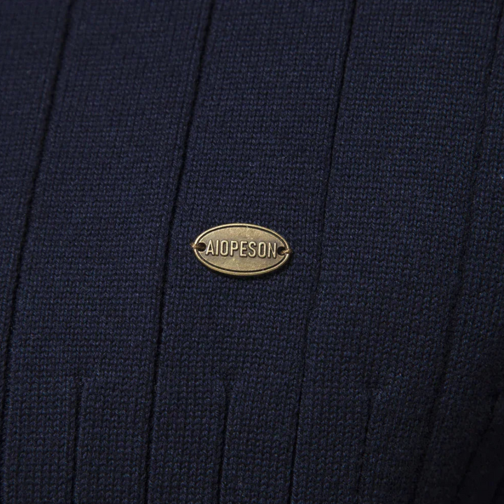 Stylish men's quarter-zip long-sleeve sweater. Mock neck, fitted for comfort and effortless casual fashion.