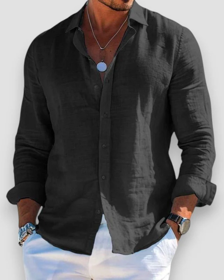 Versatile men's casual short sleeve shirt, ideal for summer, everyday wear, and warm weather comfort.