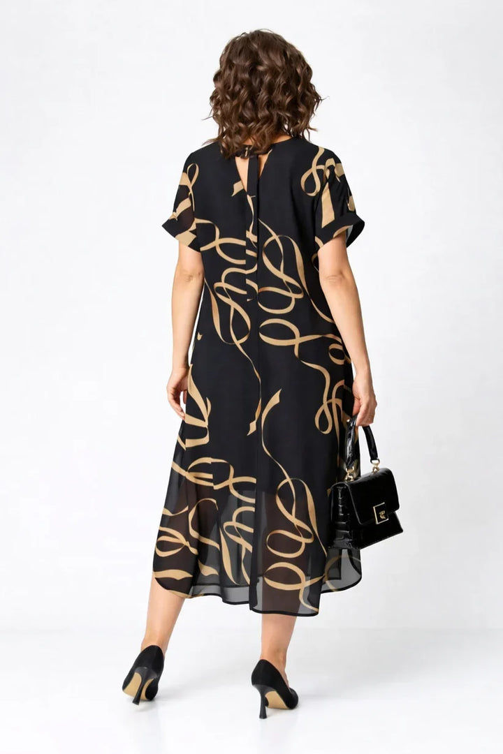 Elegant women's casual midi dress with a relaxed fit, ideal for versatile everyday fashion.