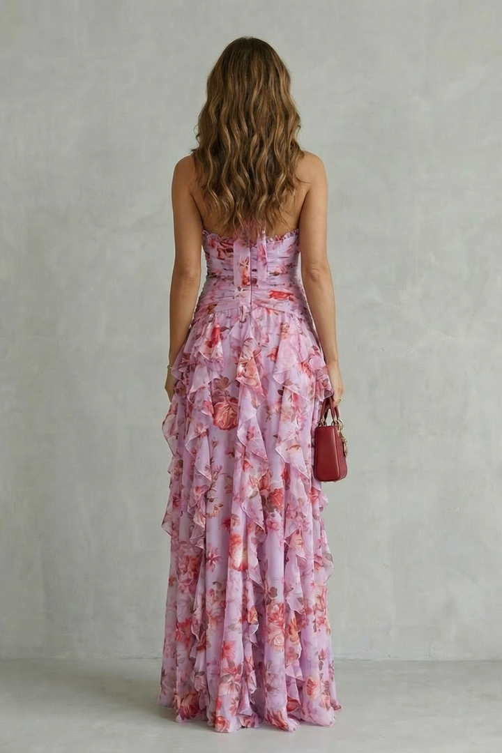 Romantic long sleeveless halter dress for women, with a flowy silhouette, perfect for summer parties.