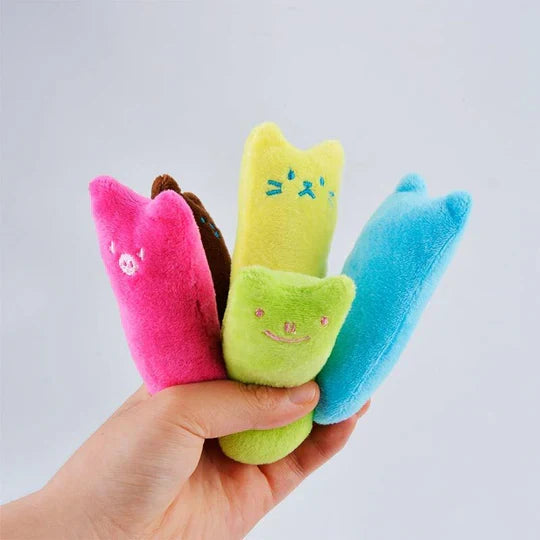 Interactive catnip toy provides stress relief & entertainment. Durable, scratch-resistant pet supply for feline enrichment.