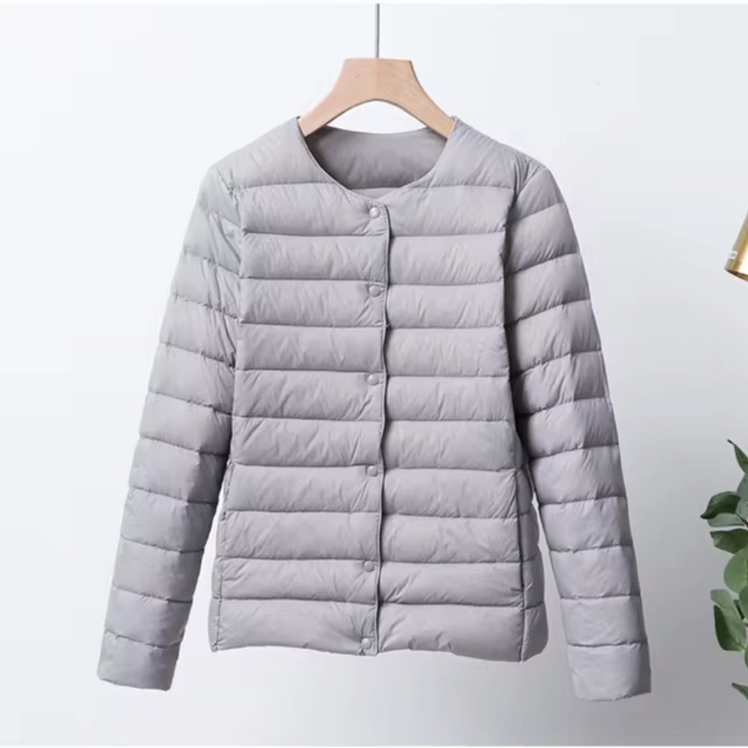 Warm & ultrathin women's puffer jacket, perfect lightweight outerwear for crisp fall and cool spring days.