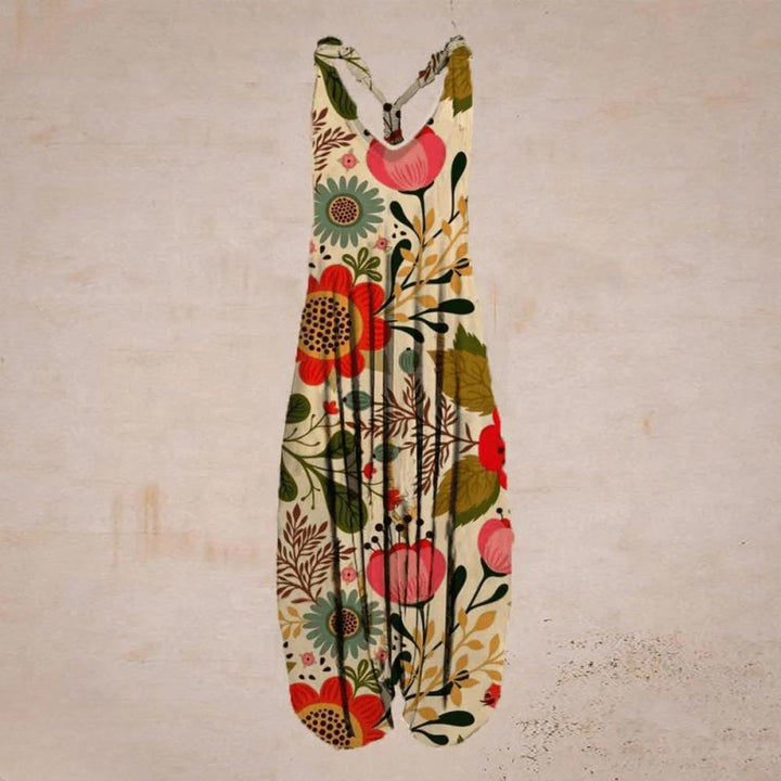 Stylish one-piece women's jumpsuit, ideal for versatile all-day wear.