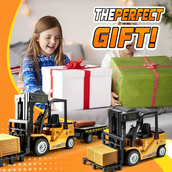 Detailed 1:24 scale RC forklift toy with operational lights & a detachable trailer for young builders.
