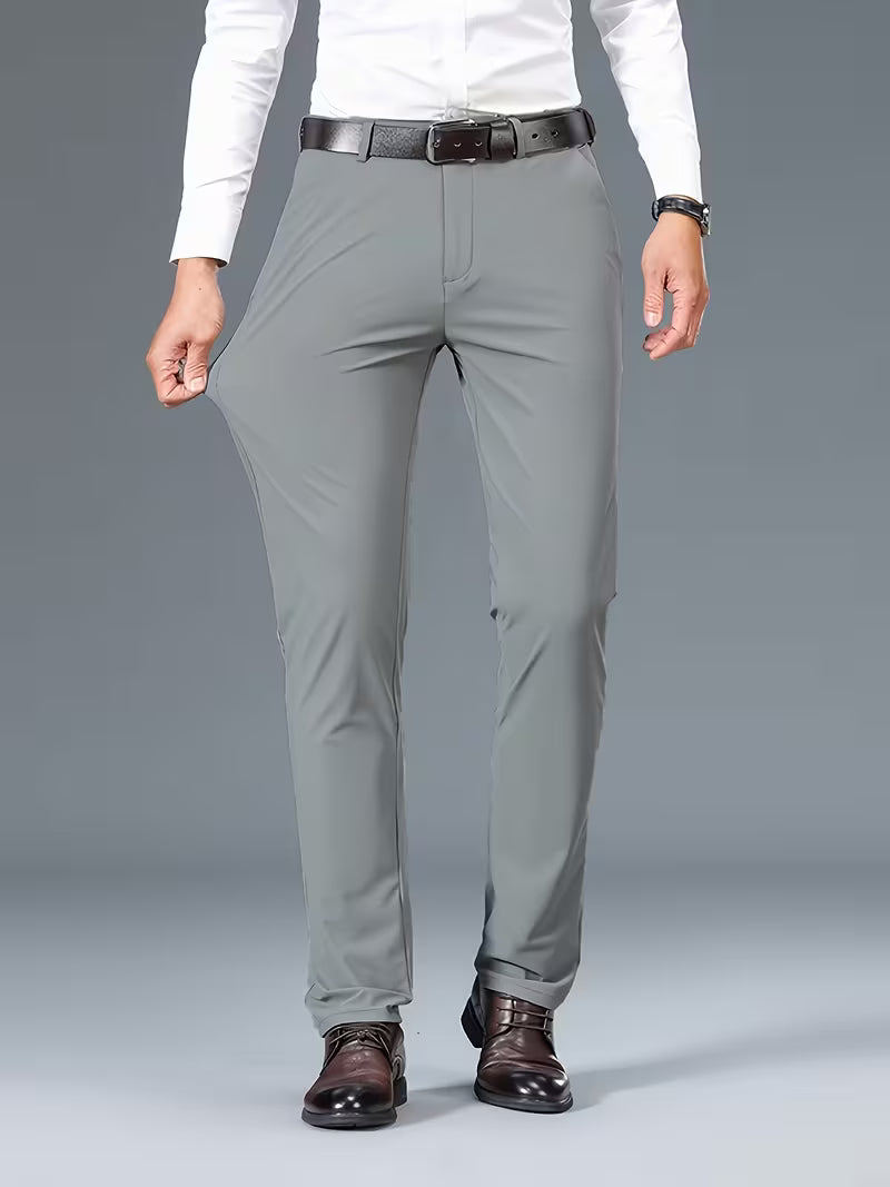 Classic men's everyday stretch trousers in a comfortable tailored fit. Ideal for daily casual or smart wear.
