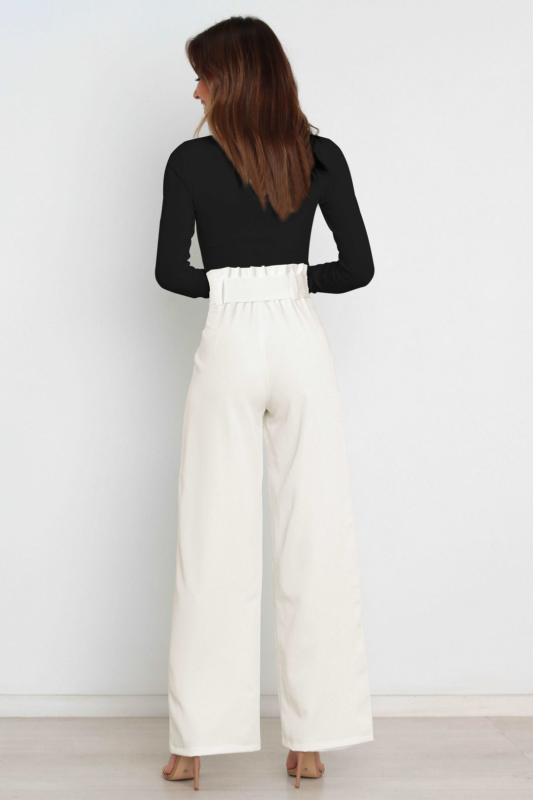Stylish high waist paperbag pants for women, with a fashionable bow and comfy wide leg.