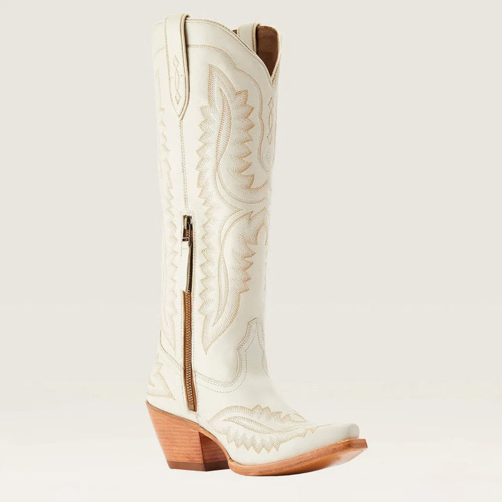 Keep warm & stylish with these women's patterned zipped tall boots, pointed toe, ideal for winter style.