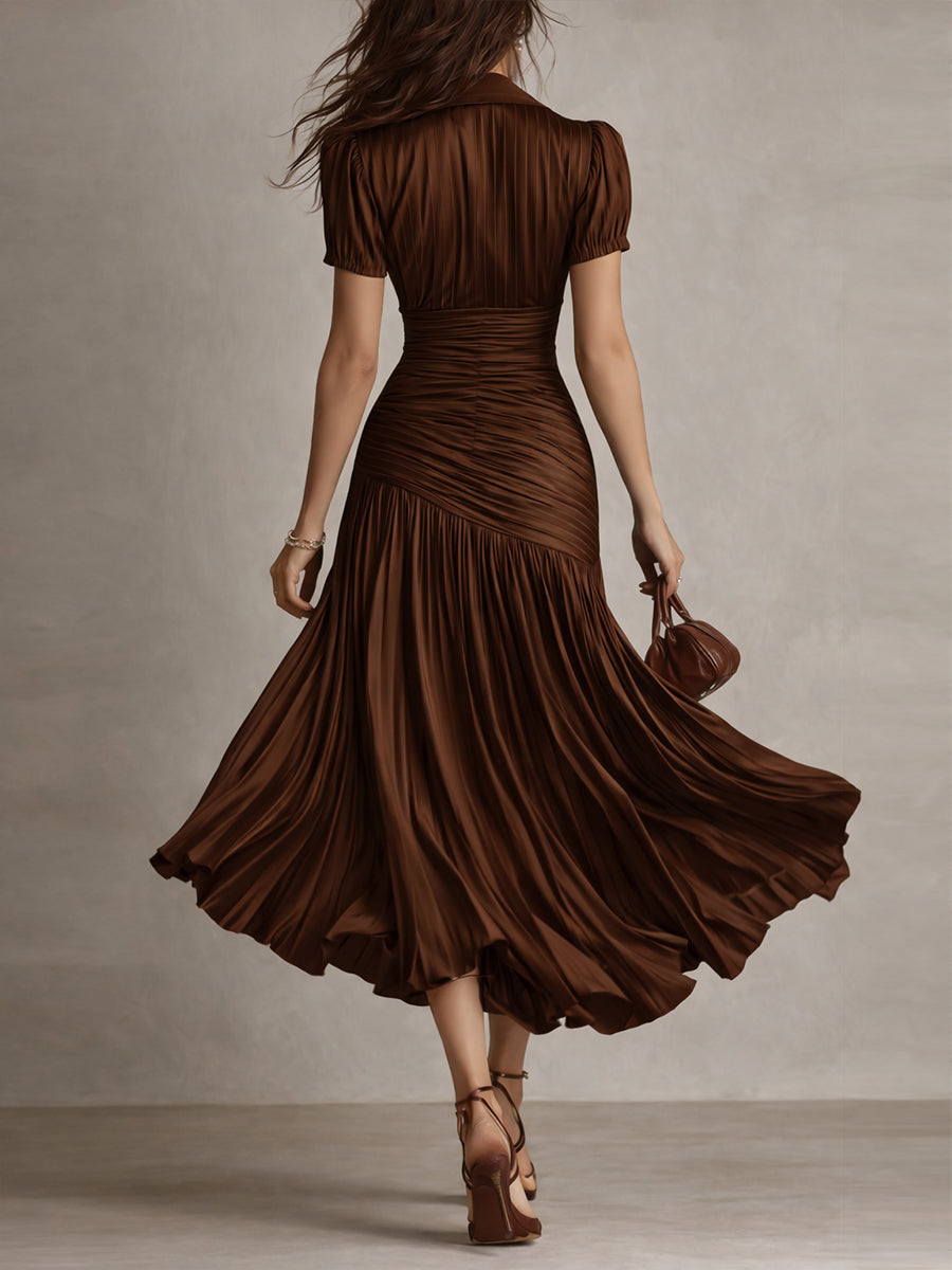Versatile women's elegant retro striped midi dress, short sleeve, flattering for various occasions.