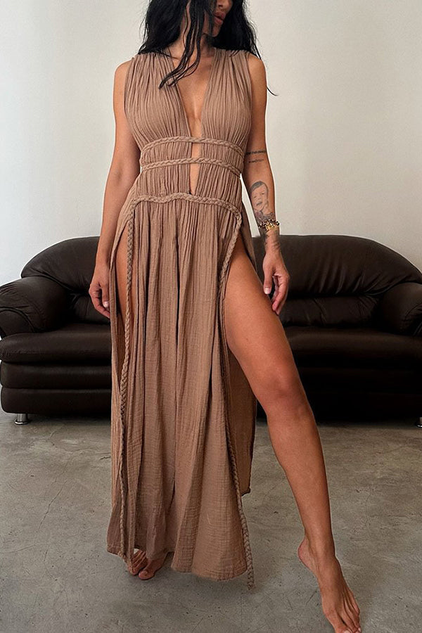 Women's boho flowy maxi dress in light fabric, perfect for summer holidays, beach resorts, or elegant vacation wear.