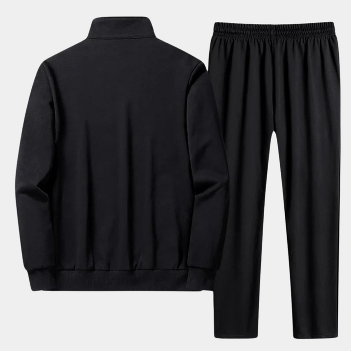 Men's comfortable tracksuit set with stylish hoodie and sweatpants. Ideal for activewear, casual wear, and relaxed outfits.