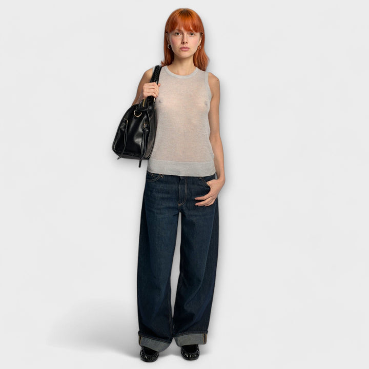 Women's elegant black laptop tote bag in vegan leather, versatile daily work or travel shoulder bag.