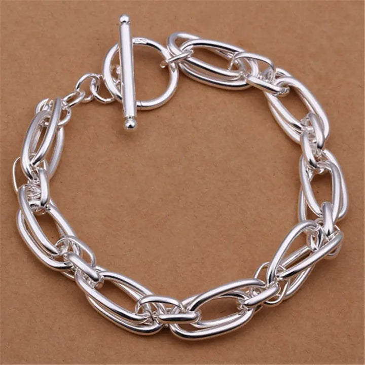 Stylish women's sterling silver chain bracelet, 925 purity. A delicate, versatile everyday wrist accessory.