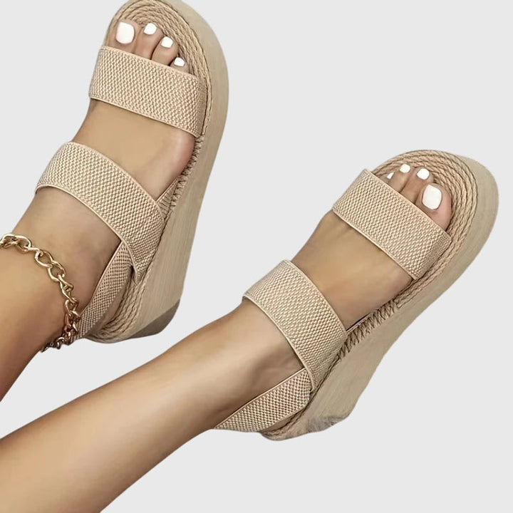 Fashion-forward women's orthopedic sandals, arch support, comfortable casual footwear for women.