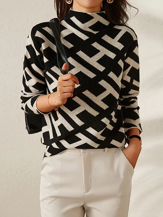 Chic women's elegant turtleneck sweater, a comfortable long-sleeve knit perfect for winter fashion.