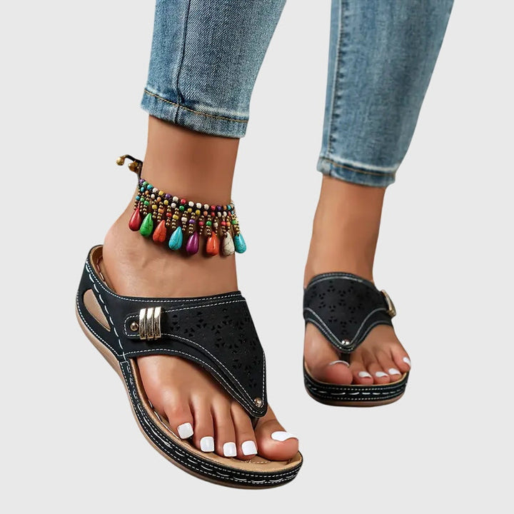 Women's wedge sandals featuring orthopaedic arch support for superior comfort and lasting foot pain relief.
