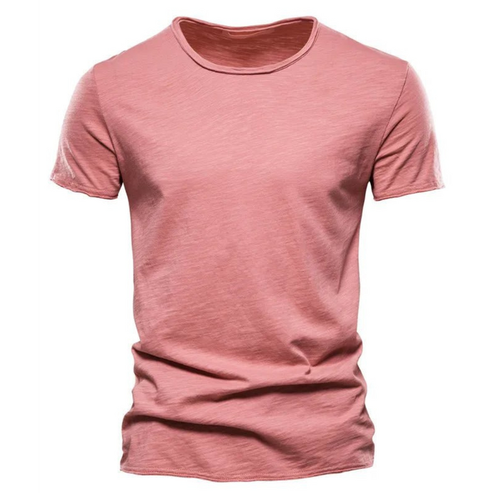 Men's classic everyday shirt, a comfortable and versatile top for casual and stylish looks. Easy care.